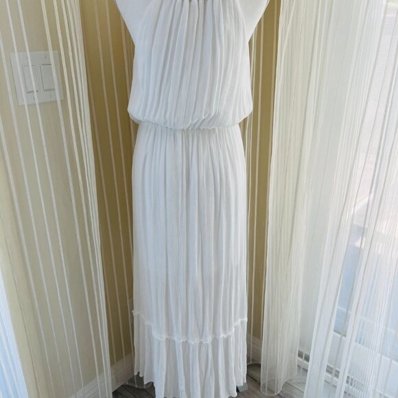 White Maurice’s Embroidered Sleeveless Maxi Dress - Picture 2 of 9